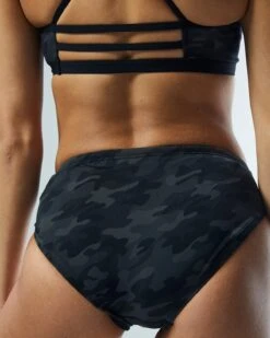 TYR Durafast Elite® Women's Classic Bikini Bottom - Blackout Camo 19 TYR Durafast Elite® Women's Classic Bikini Bottom - Blackout Camo -Tyr BBCA7A 022 alt10 1
