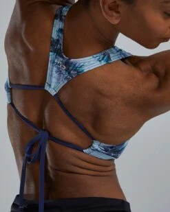 TYR Women's Kira Top - Shale -Tyr BKISHA7A 461 alt07