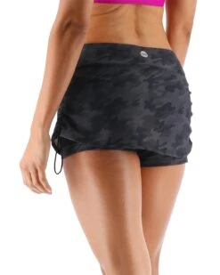 TYR Durafast Elite® Women's Della Skort - Blackout Camo -Tyr BSFBC7A 001 alt04