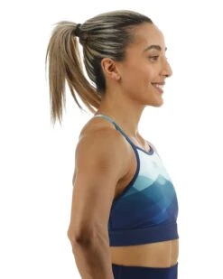 TYR Base Kinetic™ Women's High Neck Sports Bra - Forge 15 TYR Base Kinetic™ Women's High Neck Sports Bra - Forge -Tyr FGHFO3A 461 alt06