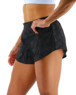 TYR Hydrosphere™ Women's Pace Running Shorts - Blackout Camo -Tyr FRSBC3A 001 alt03