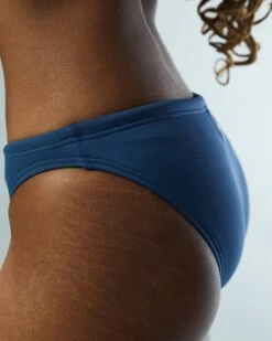 TYR Women's Lula Classic Bikini Bottom - Solid -Tyr bso7a 139 alt08 1 5