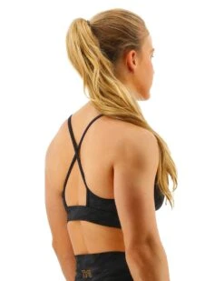 TYR Base Kinetic™ Women's High Neck Sports Bra - Blackout Camo 14 TYR Base Kinetic™ Women's High Neck Sports Bra - Blackout Camo -Tyr fghbc3a 001 alt05