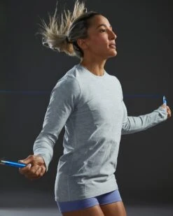 TYR Airtec™ Women's Long Sleeve Tee - Solid 37 TYR Airtec™ Women's Long Sleeve Tee - Solid -Tyr fptlso3a 254 alt07