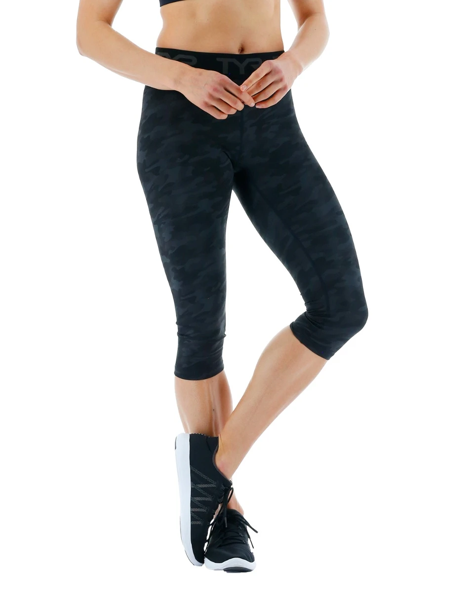 TYR Base Kinetic™ Women's Mid-Rise Logo Cropped Leggings - Blackout Camo 6 TYR Base Kinetic™ Women's Mid-Rise Logo Cropped Leggings - Blackout Camo - Image 6