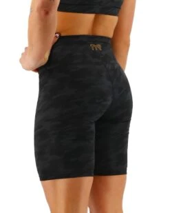 TYR Base Kinetic™ Women's High-Rise 8" Shorts - Blackout Camo -Tyr ftehsb3a 001 alt04 5