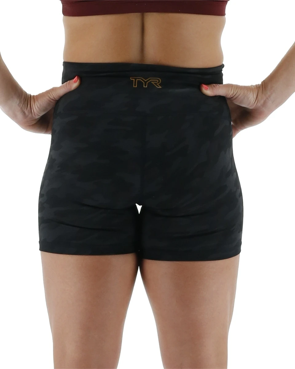 TYR Base Kinetic™ Women's High-Rise 4" Shorts - Blackout Camo 2 TYR Base Kinetic™ Women's High-Rise 4" Shorts - Blackout Camo - Image 2