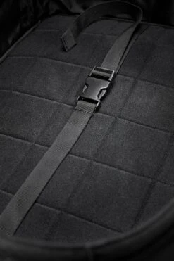 TYR Mission Training Bag - Solid -Tyr lbmssn 001 alt06 3025