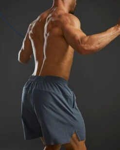 TYR Hydrosphere™ Men's Unlined 6" Momentum Shorts - Solid -Tyr masuso3a 255 alt08