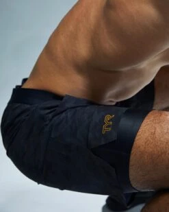 TYR Hydrosphere™ Men's Lined 7" Unbroken Shorts - Blackout Camo -Tyr muslbc3a 001 alt10