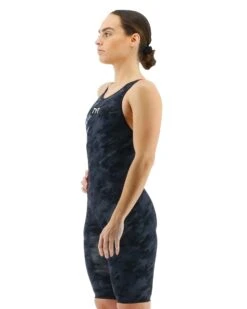 TYR Women's Venzo™ Closed Back - USA Blackout Camo -Tyr vzcucb6a 921 alt03